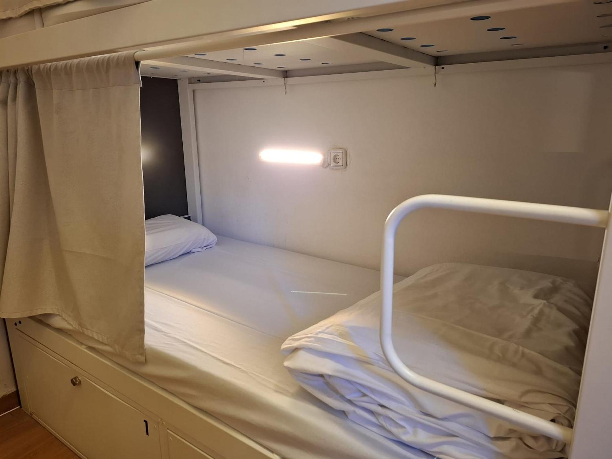 Mediterranean Hostel Barcelona Zewnętrze zdjęcie